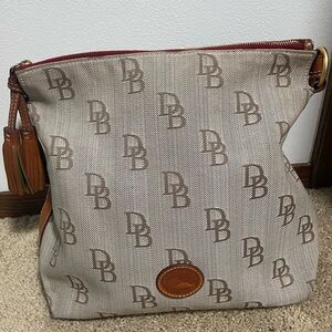 Dooney Bourke Tan Beige Brown DB Logo Monogram Fabric & Florentine Hobo Sac Bag